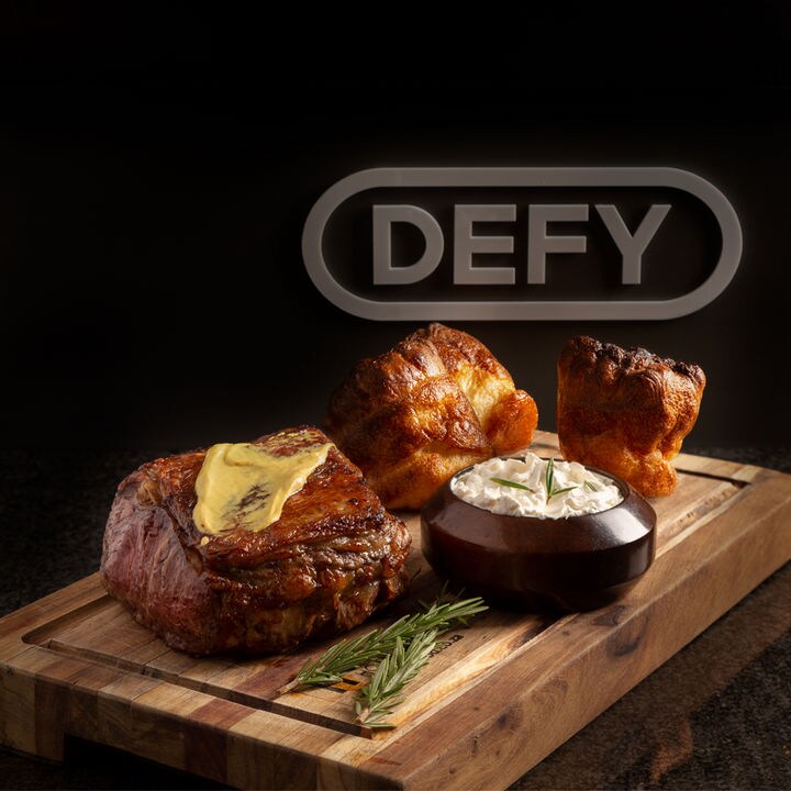 ENGLAND YORKSHIRE PUDDINGS Served With Beef Slices and Horseradish Cream1